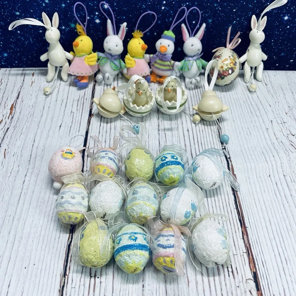 Vintage Style Easter Ornament Lot Wooden Pull String‎ Bunny Plush Painted Egg